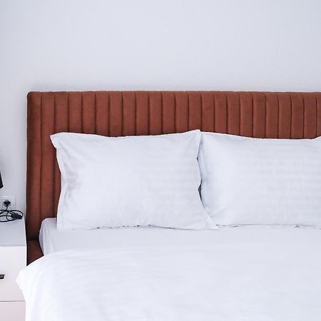 Nest Apartments Gjakova エクステリア 写真